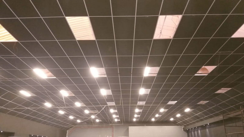 Forro de PVC modular: a solução prática para evitar mofo e infiltrações