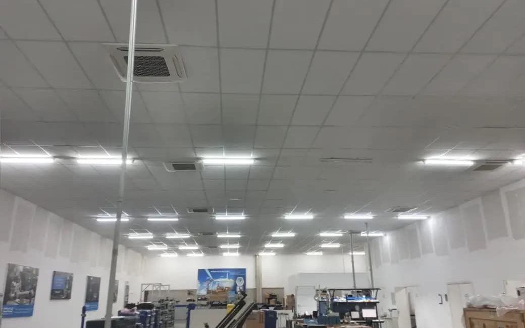 Encontre a melhor distribuidora de forro de isopor em São Paulo